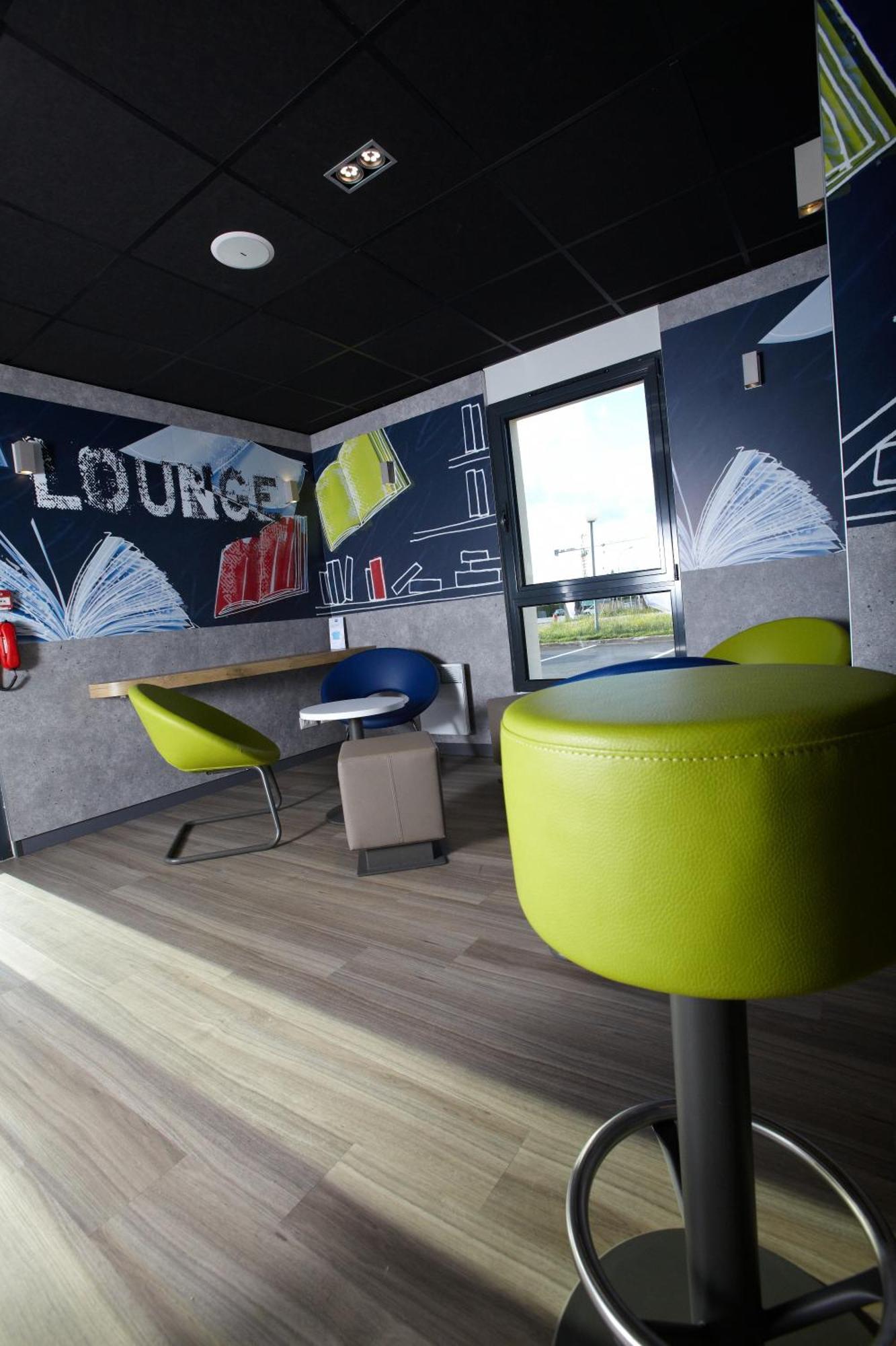 Ibis Budget Pontarlier Exterior foto